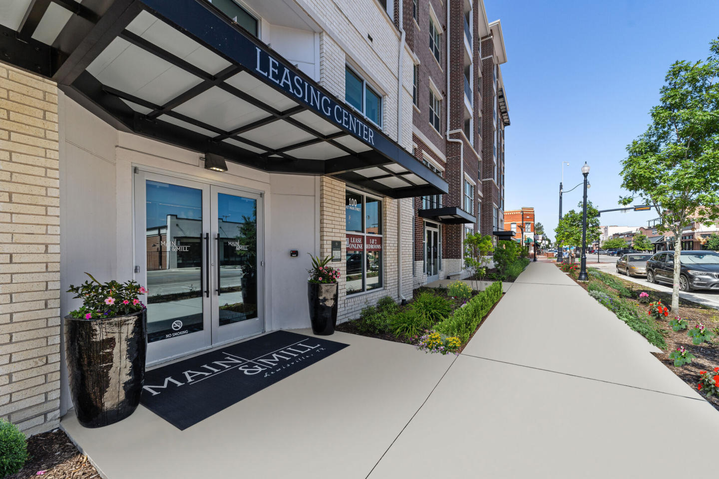 Main & Mill Image 20