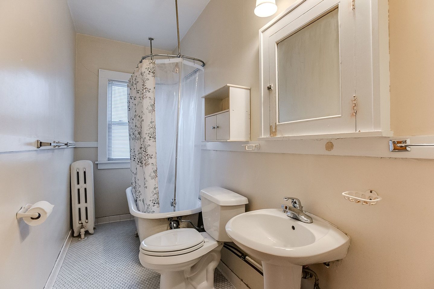 3925 Pleasant Avenue S Image 17
