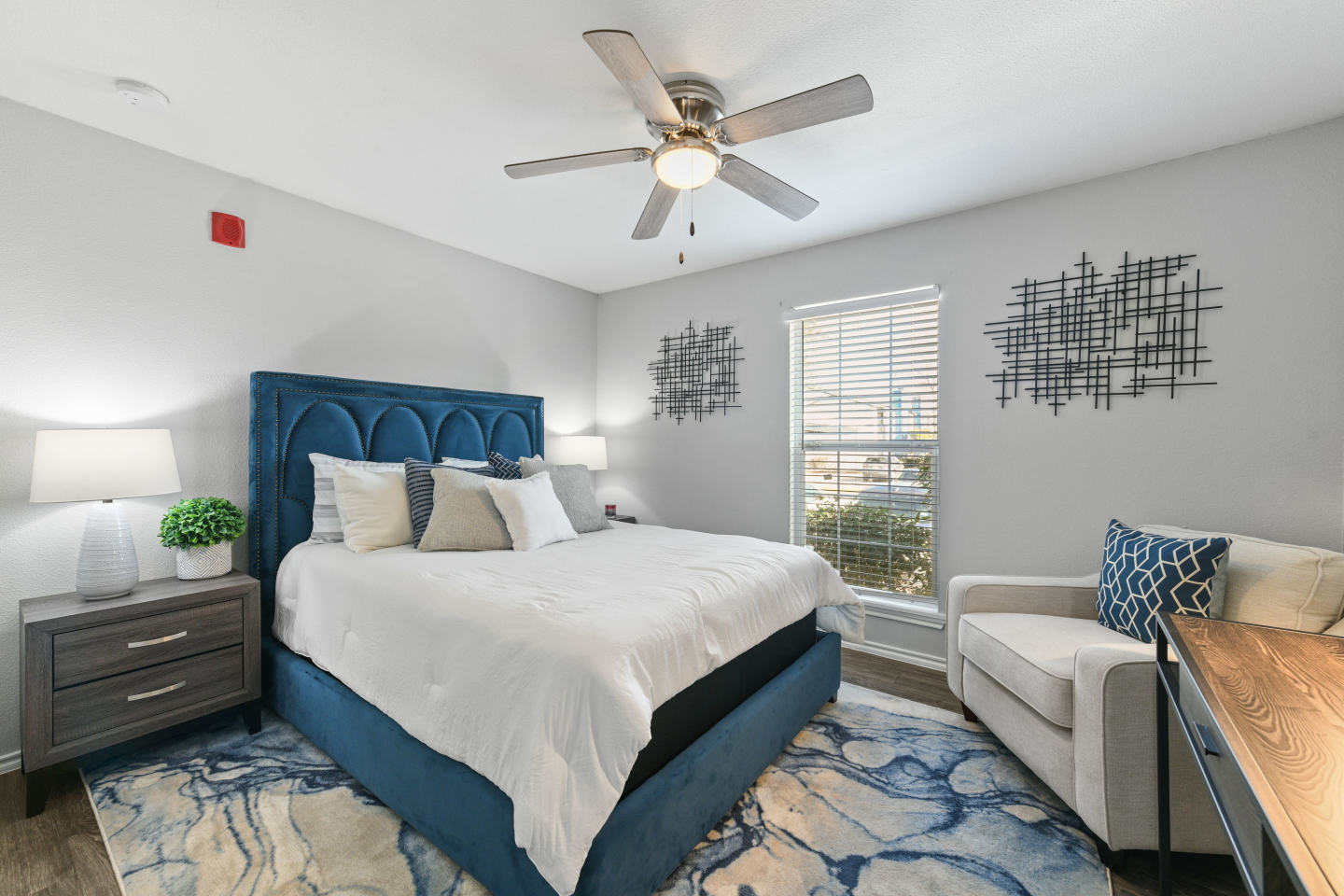 The Broadway Apartment Homes Image 7