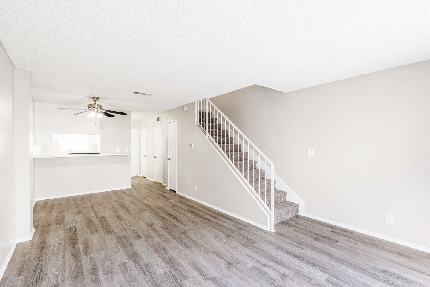 Woodlands West Image 12