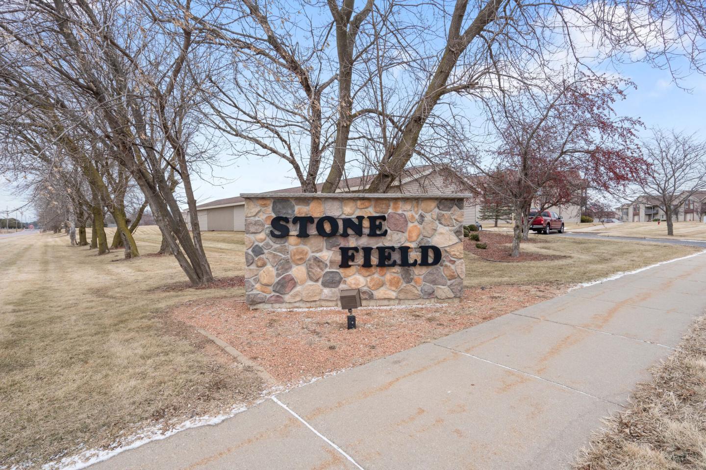 Stonefield Townhomes Image 1