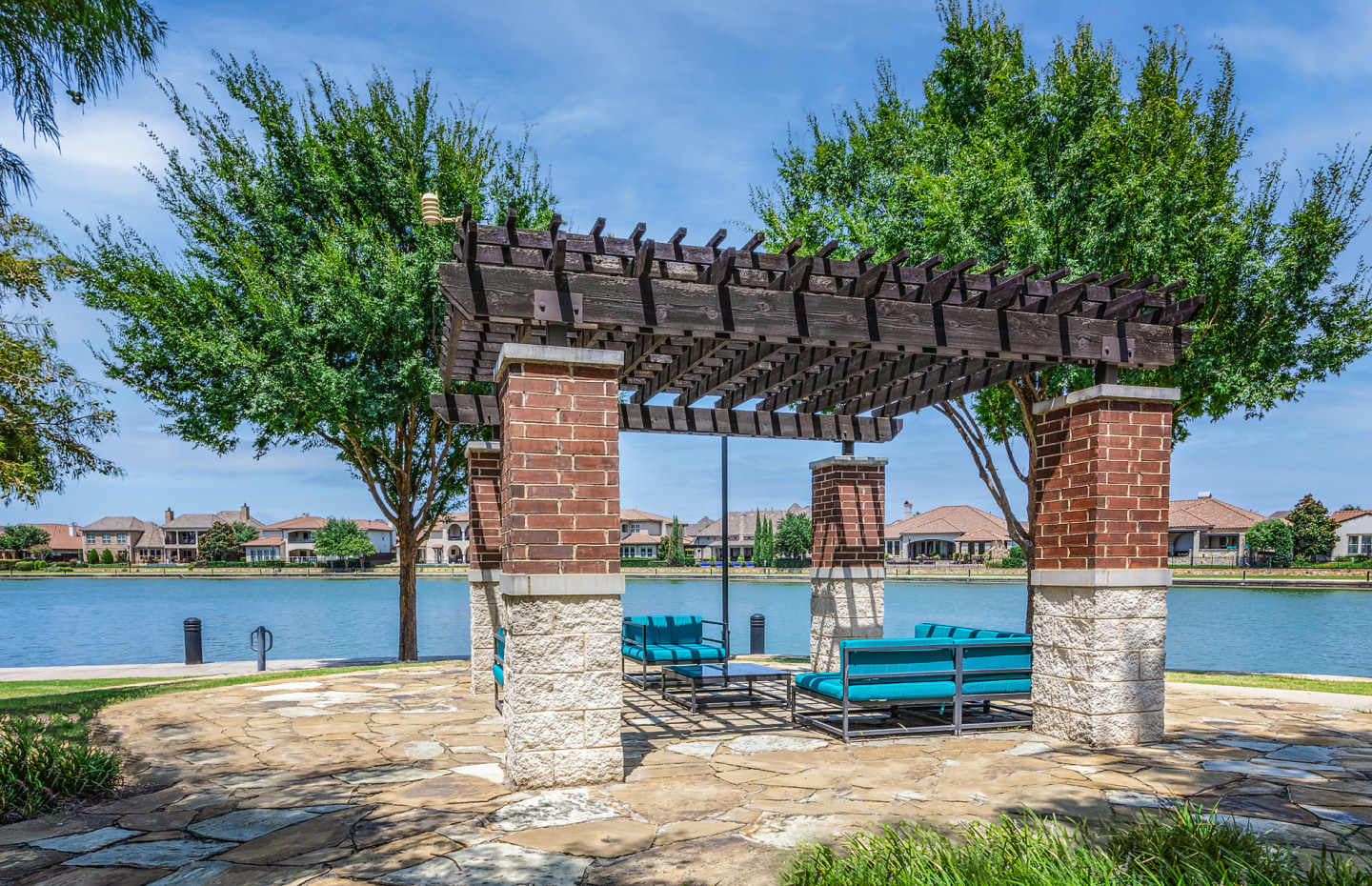 Via Las Colinas Image 31