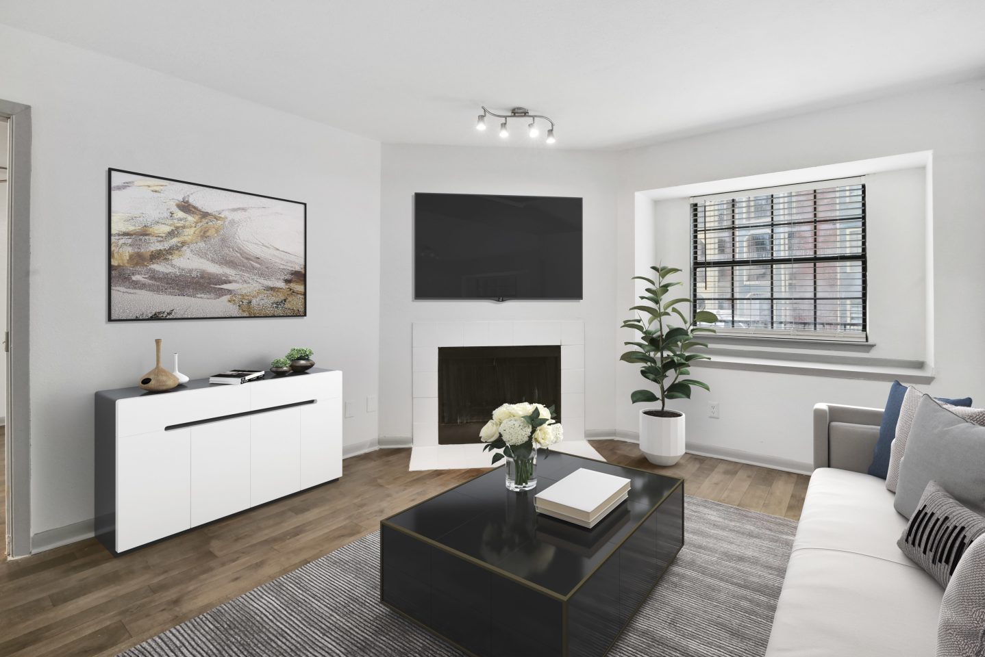 Forest Hills Apartments Image 10