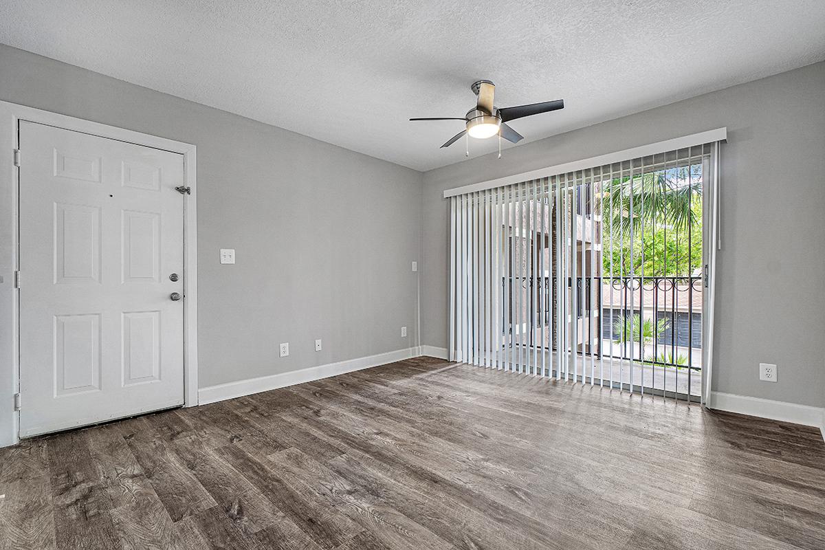 Latitude Pointe Image 57