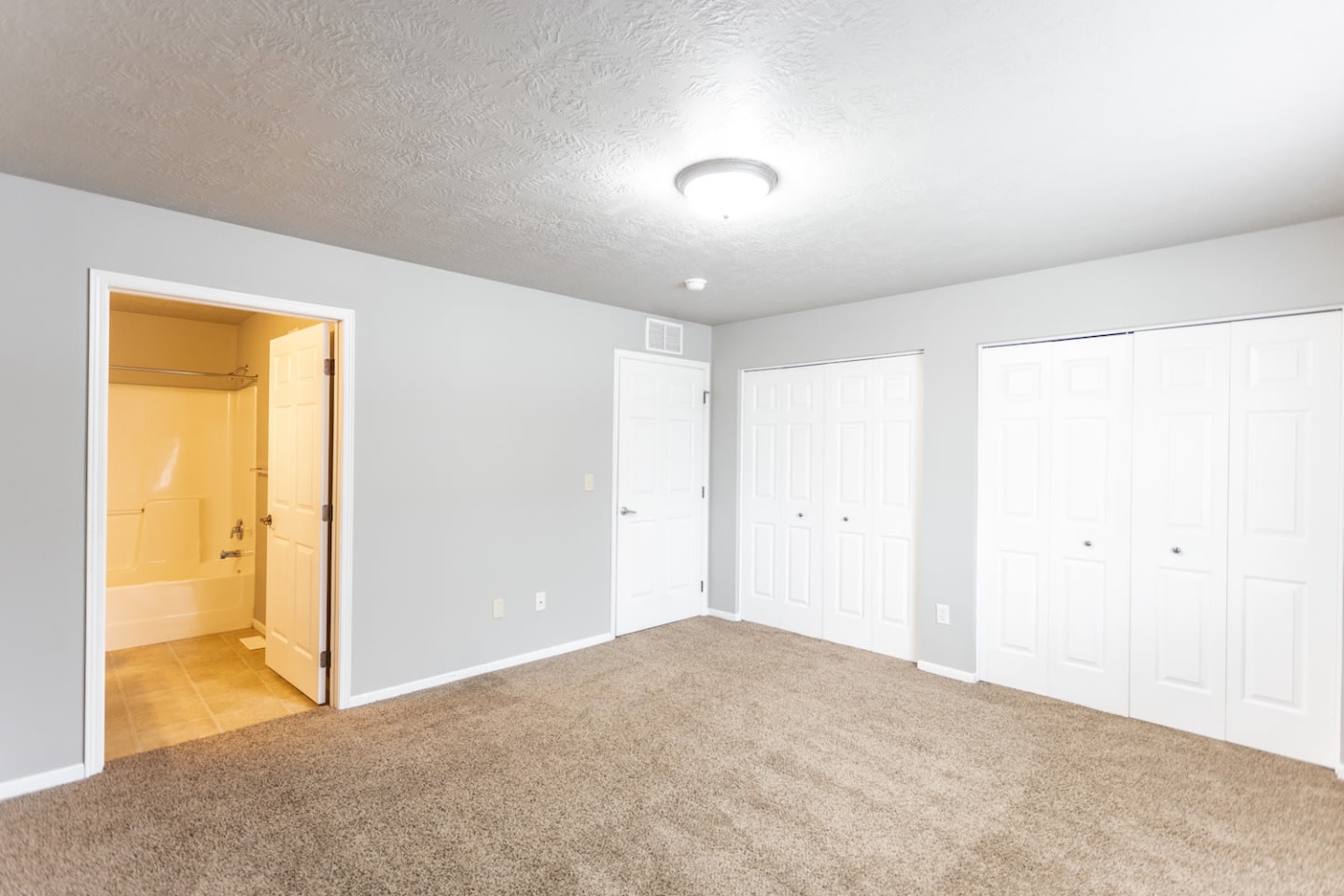 Washington Heights Townhomes Image 13