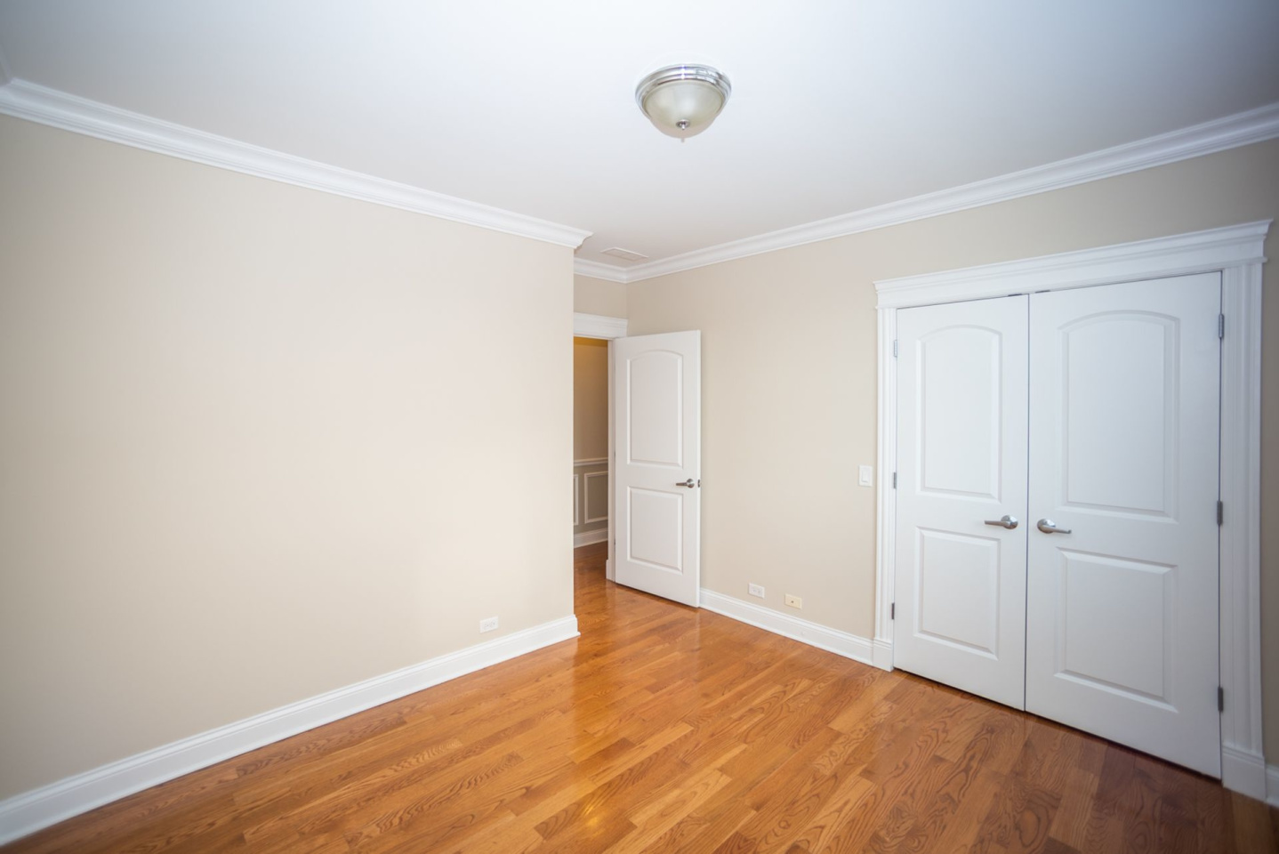 2904 W Belmont Ave Image 9