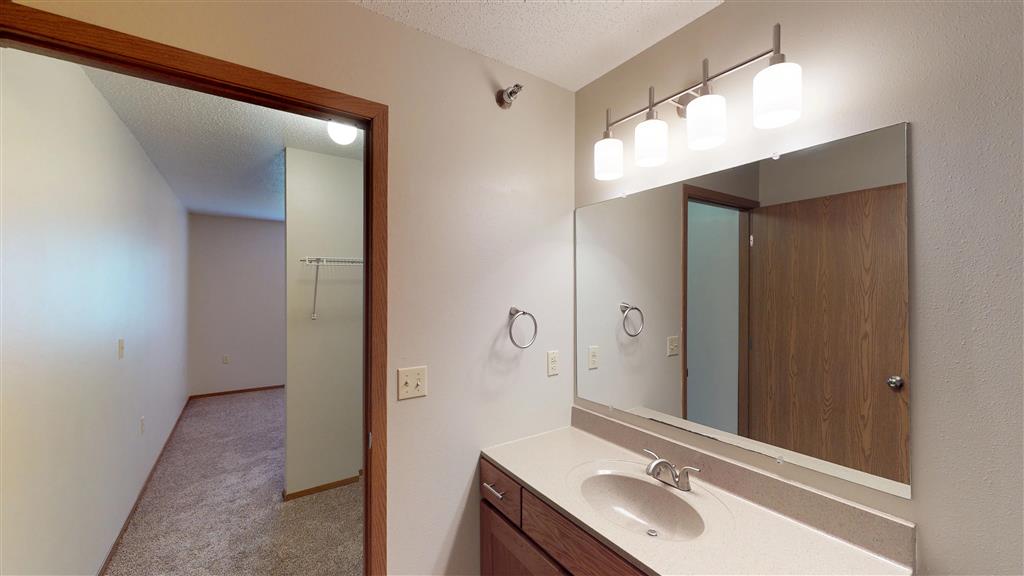 Oxbow Park Apartments Image 52
