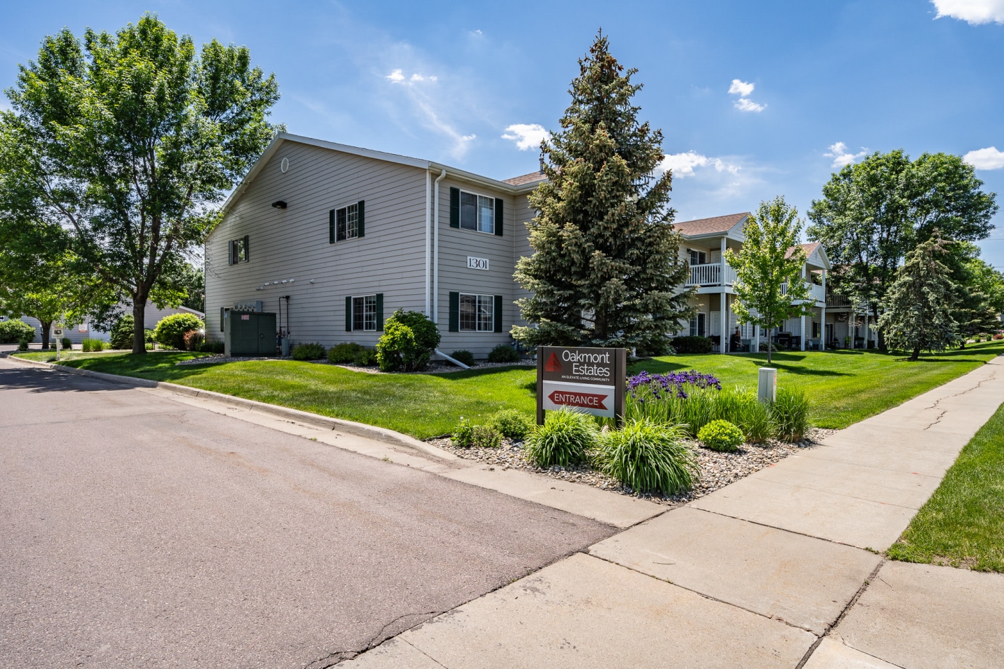 Oakmont Estates Image 3