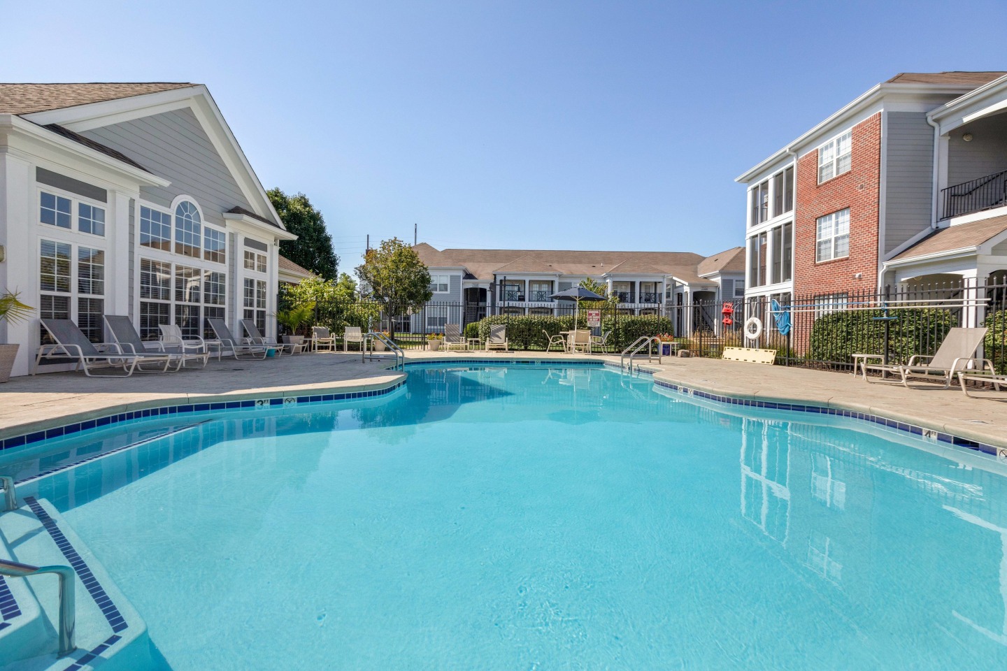 Bayview Club Apartments Image 15