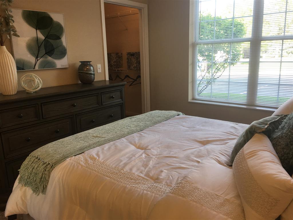 Remington Apartment Homes Image 24