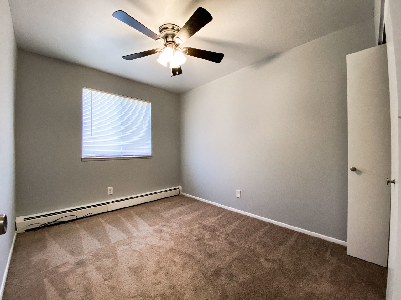 Maple Eastlake Apartments Image 17