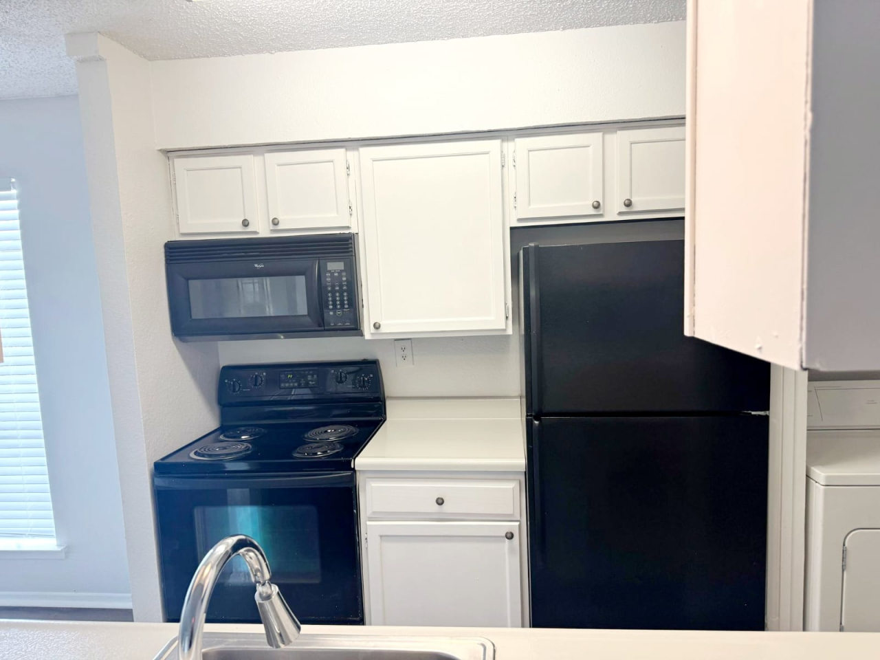 Henderson Flats Image 8