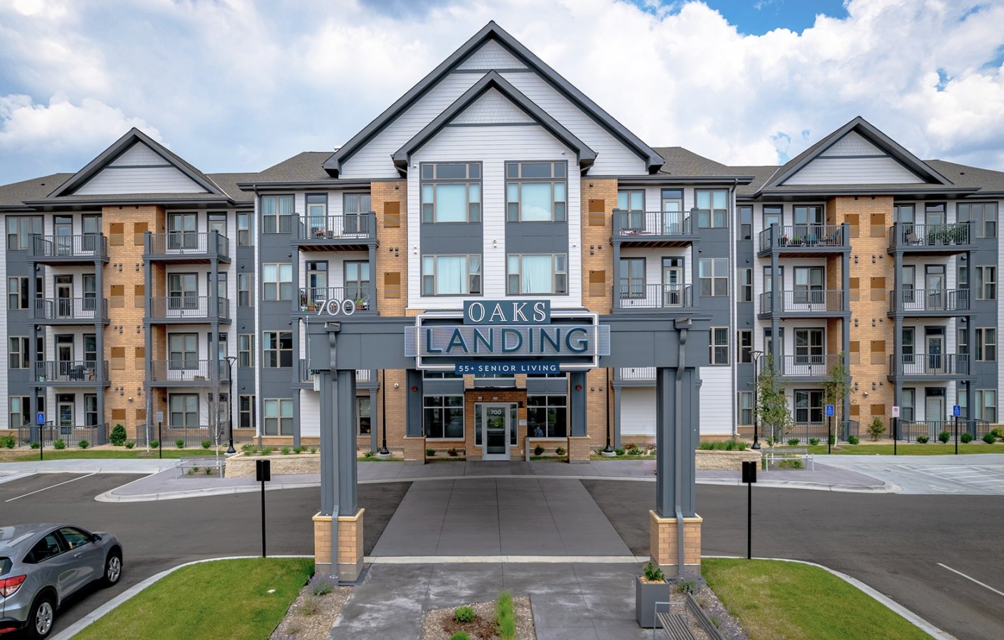 Oaks Landing 55+ Apartments - Senior & Affordable Housing Image 21