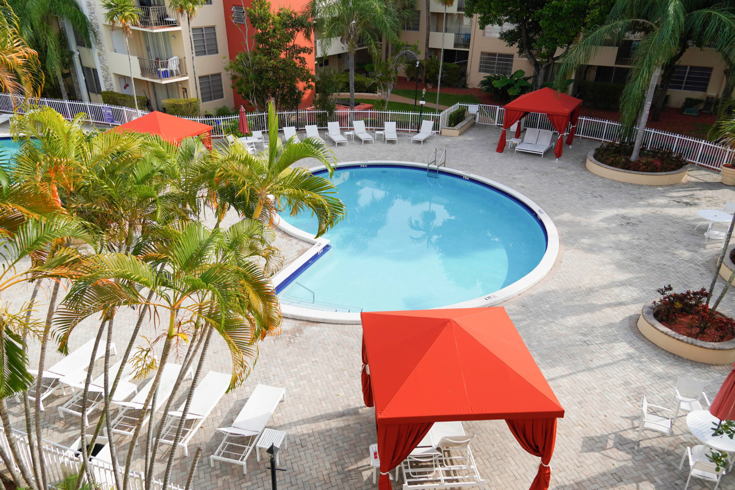 Colony at Dadeland Image 7