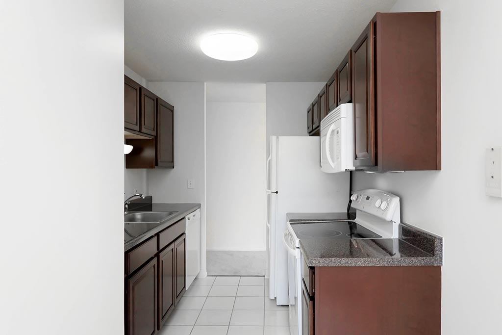 65 East Scott Street Building Image 32