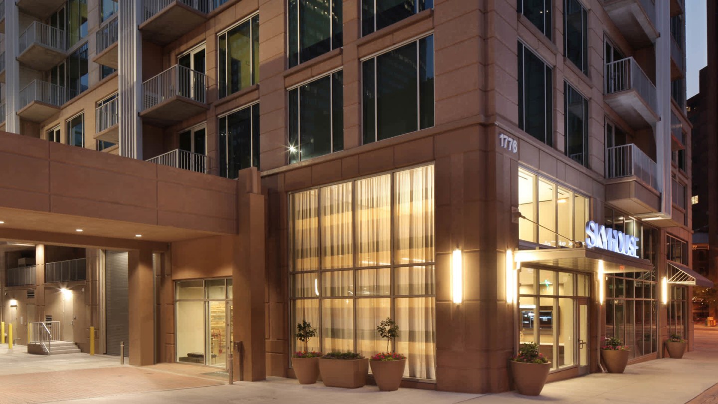 SkyHouse Denver Image 16