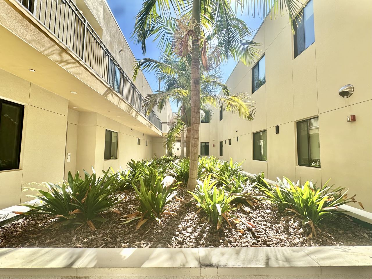 1751 Malcolm Ave - Student Housing Image 38