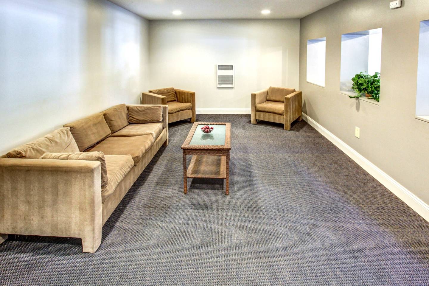 Capitol View Apartments Image 20