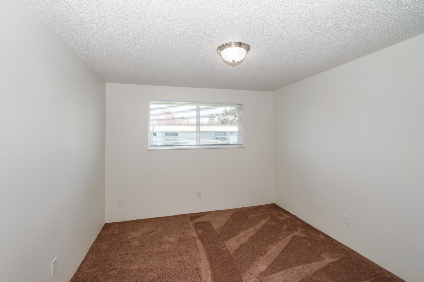 Sequoia Apartments Image 12