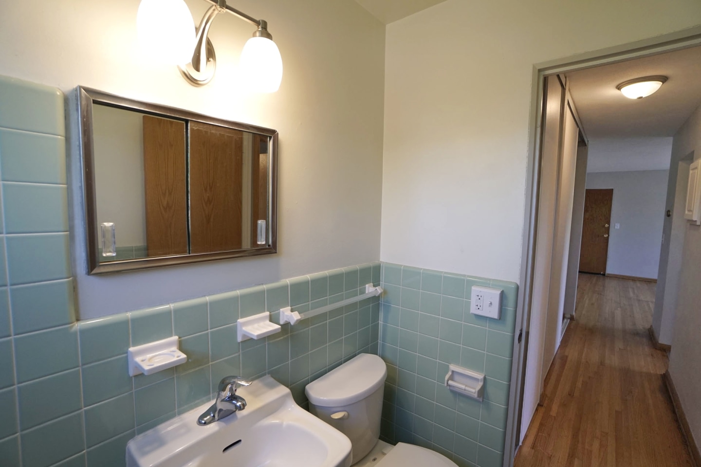 Como Lakes Apartments Image 28