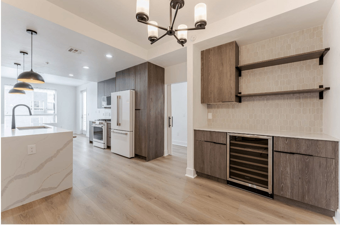 Midtown 205 Image 61
