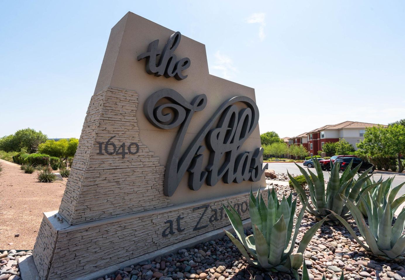 Villas at Zaragosa Image 39