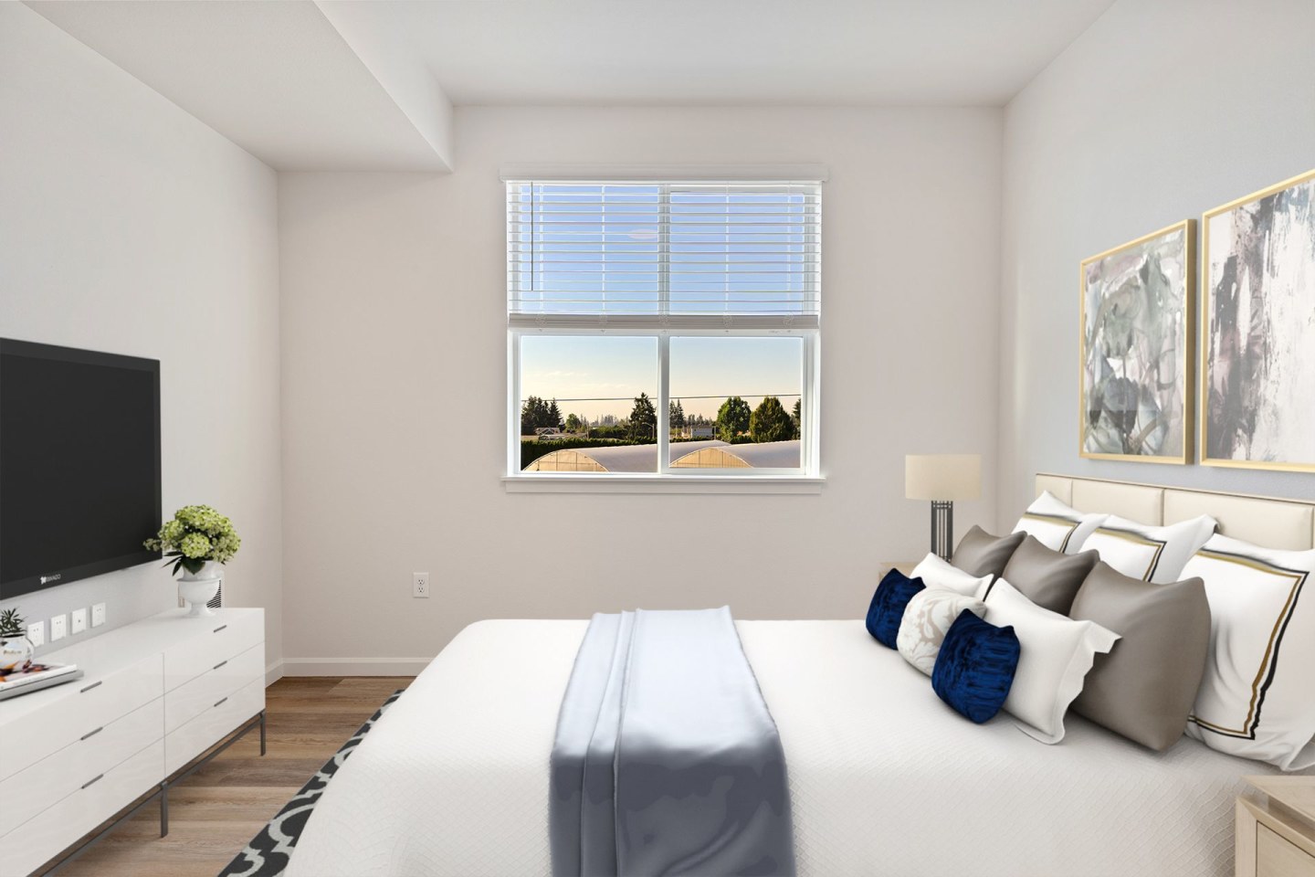 Pacific Valley Apartments Image 11