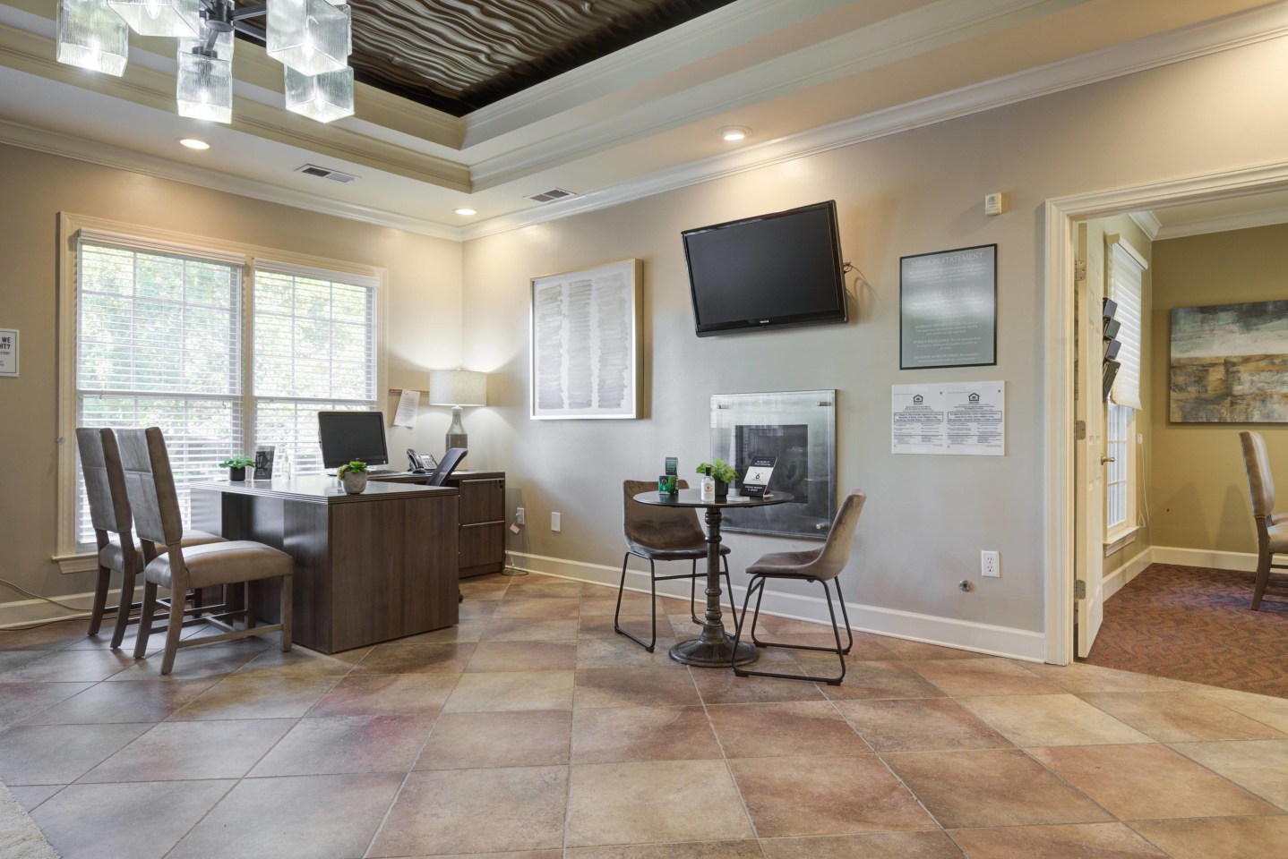 Arbors at Brookfield Apartments Image 16