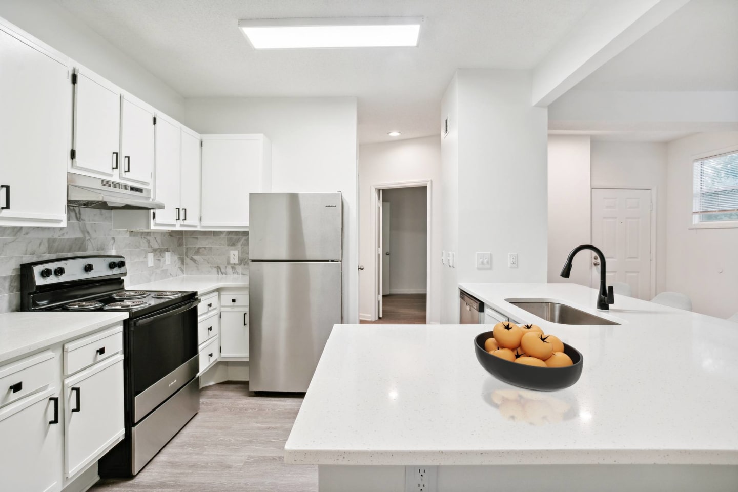 Cambridge Apartments Image 13