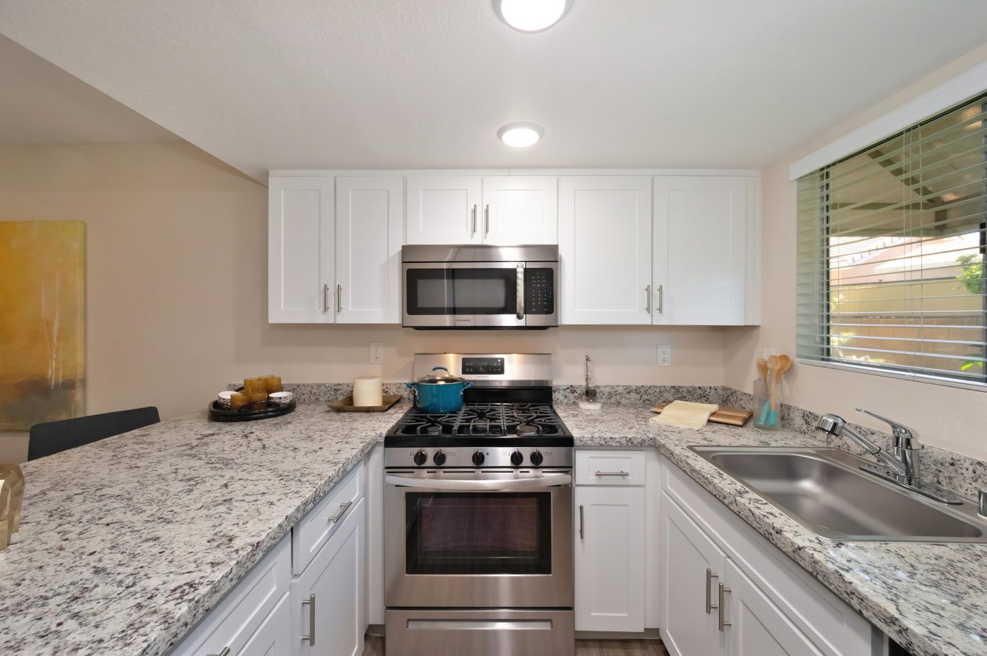 West Oaks Apartment Homes Image 20