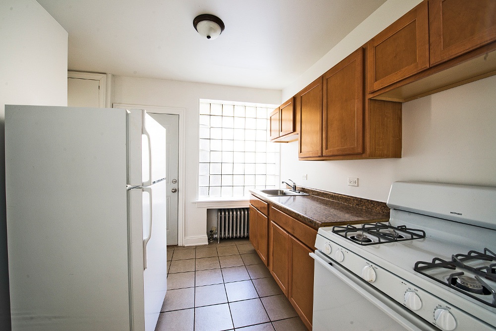 2838 E 91st Street South Chicago Apartments Image 7