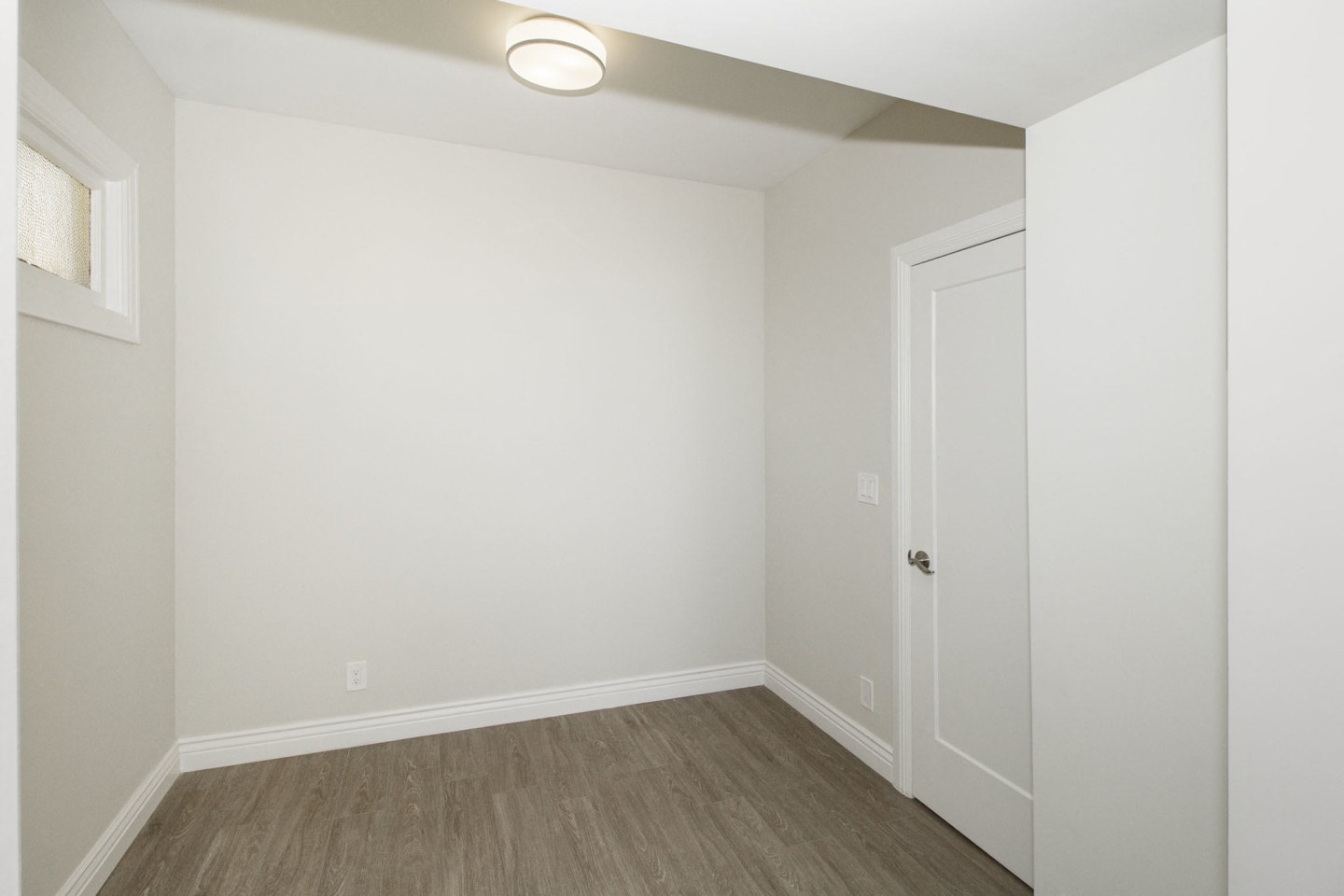 337 10TH AVENUE Apartments Image 23