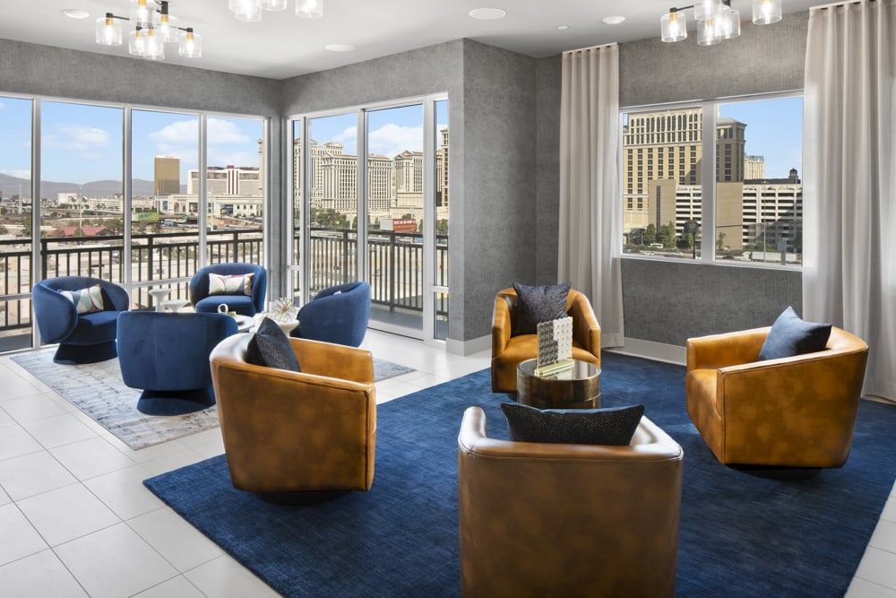 Aura Vegas Apartments Image 24
