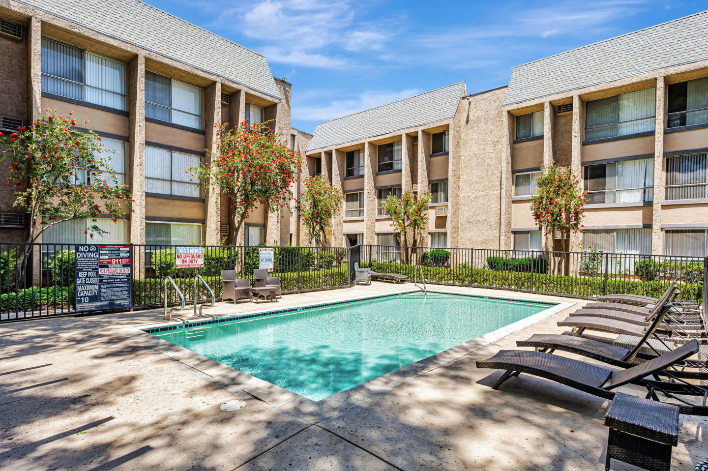 Independence Park Apartments Image 7