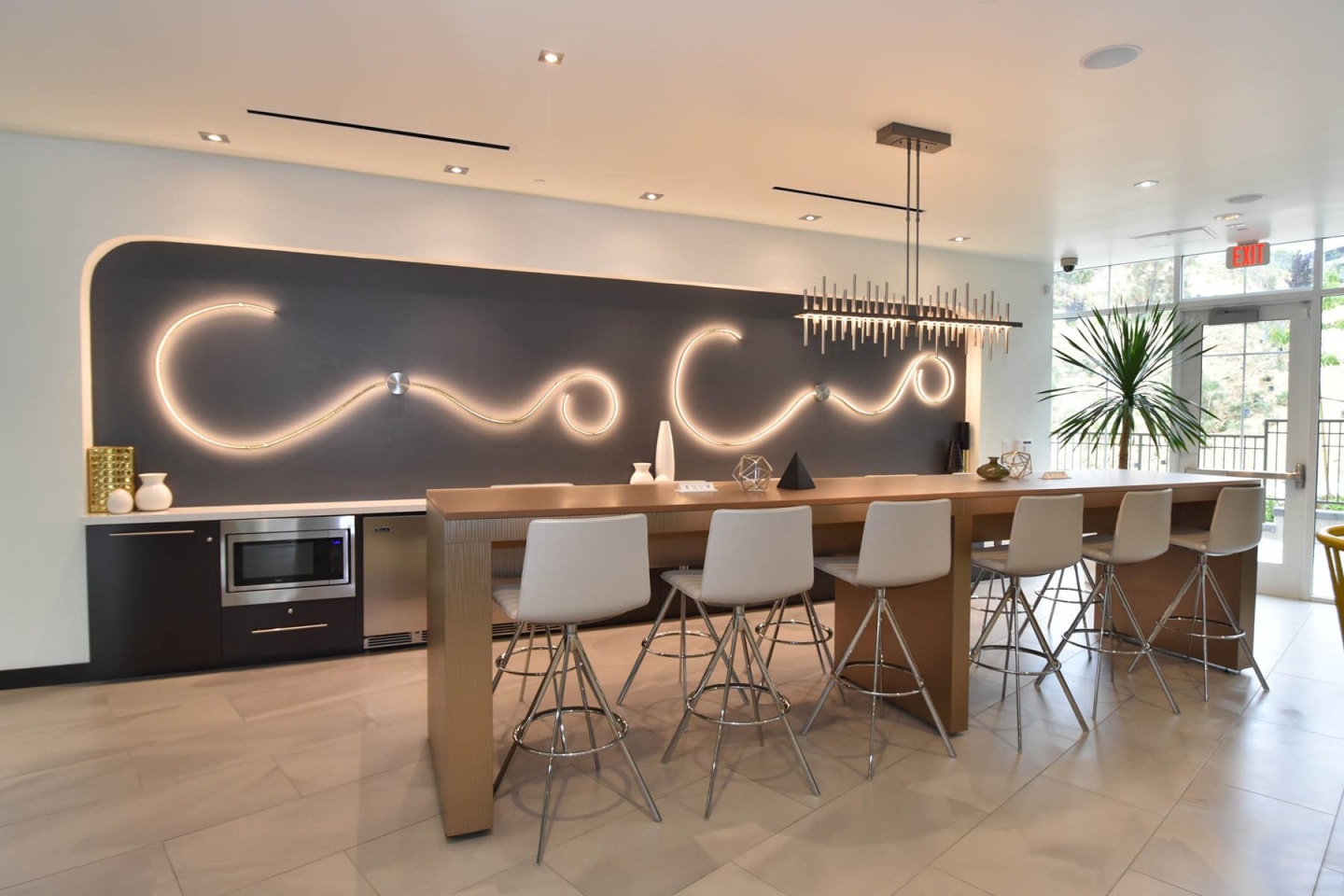 360 Luxury Apartments Image 17
