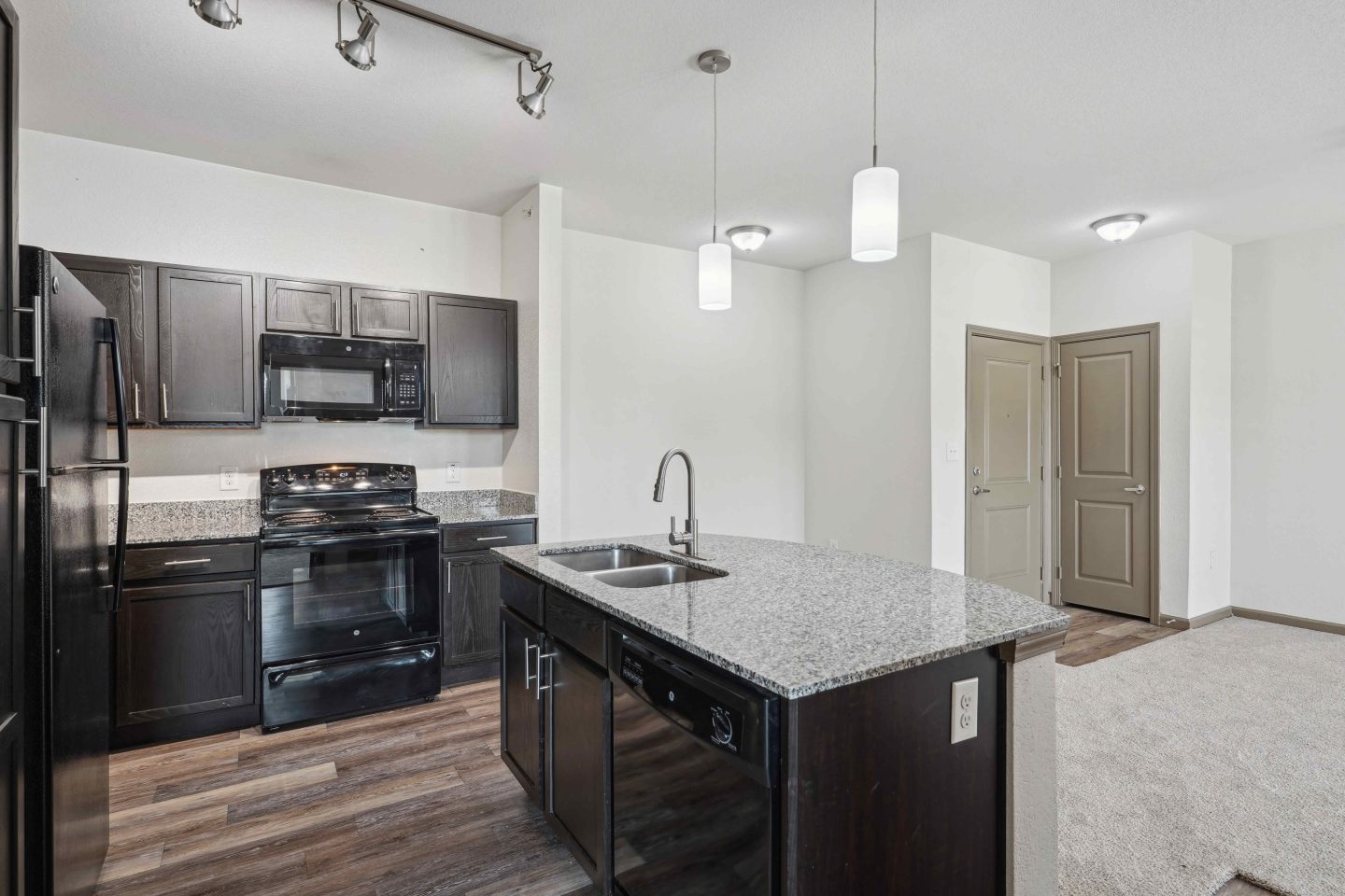 Parc at Bentonville Luxury Apartments Image 13