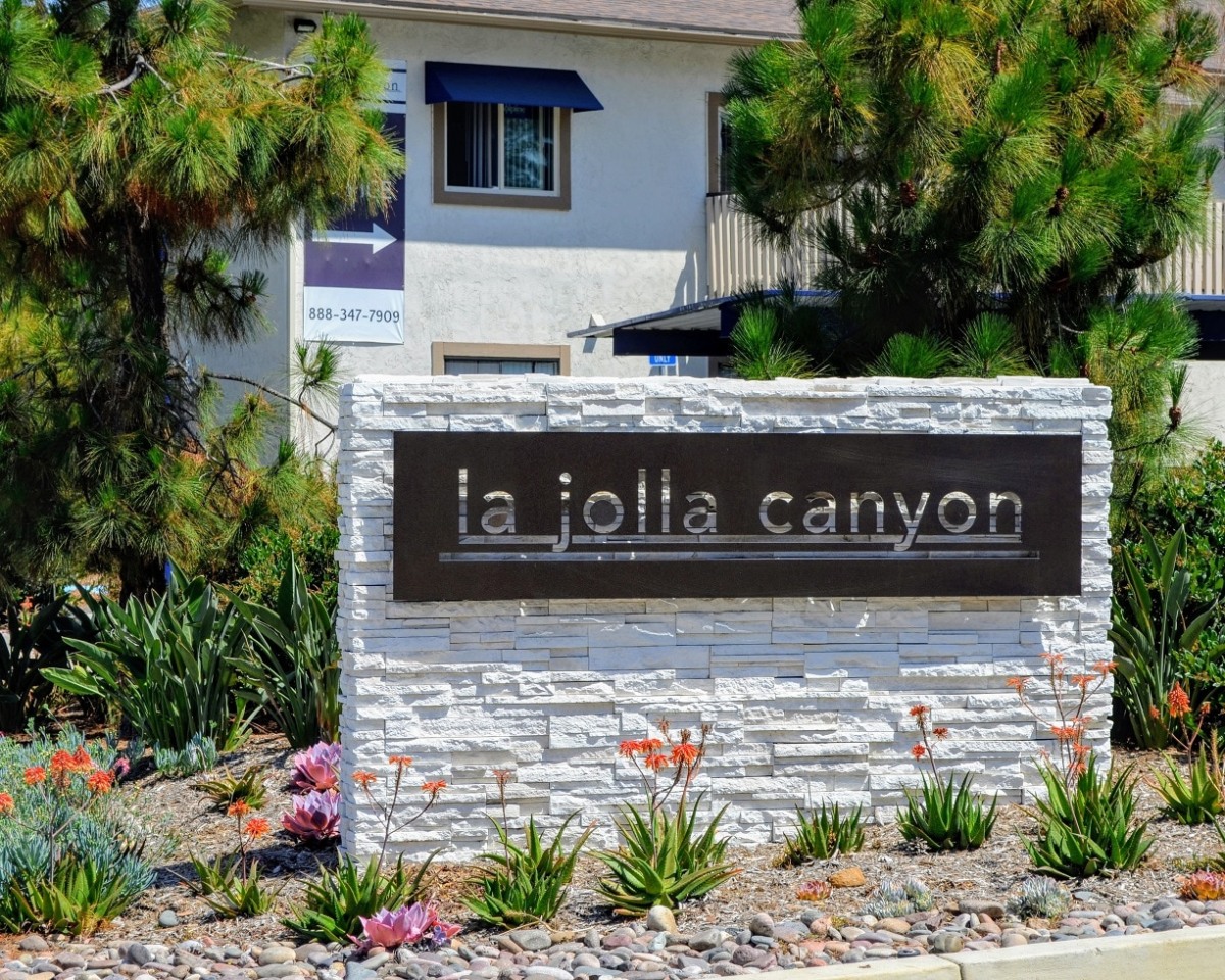 La Jolla Canyon Image 3