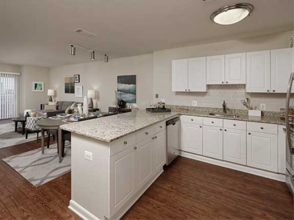 Avalon Clarendon Image 6