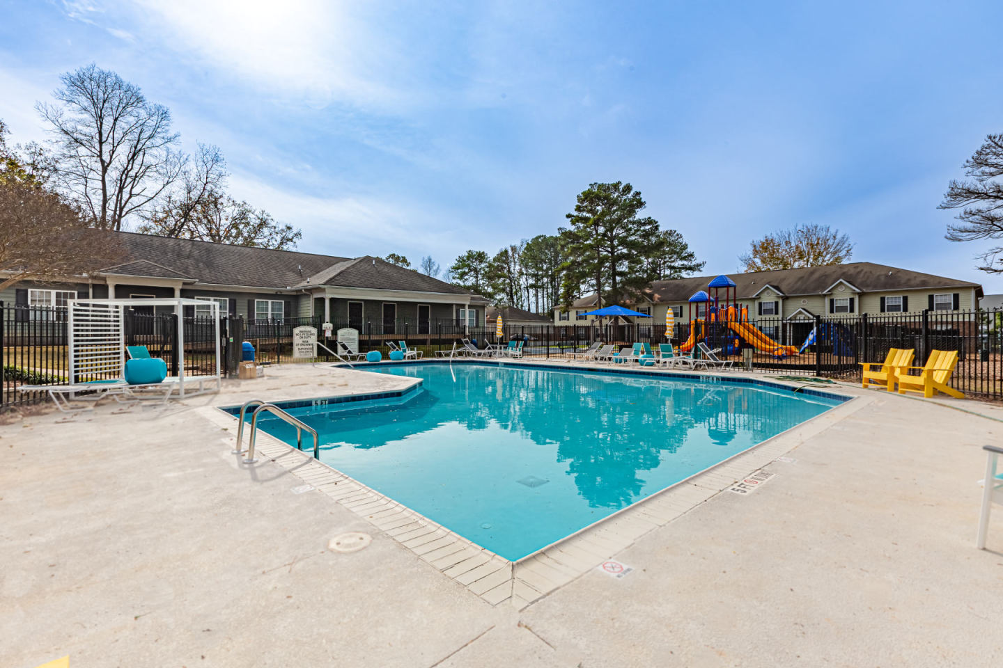 Cameron Run Apartment Homes Image 6