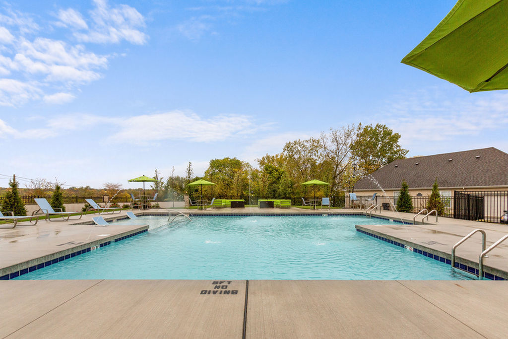 Marble Cliff Commons Image 38
