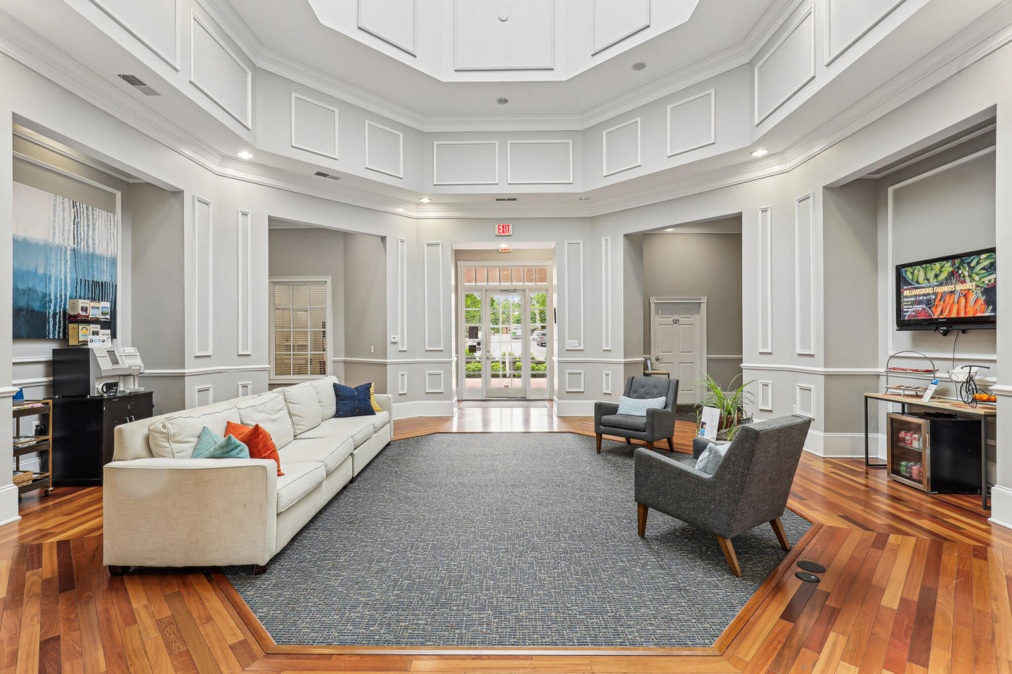 The Pointe at New Town Image 26