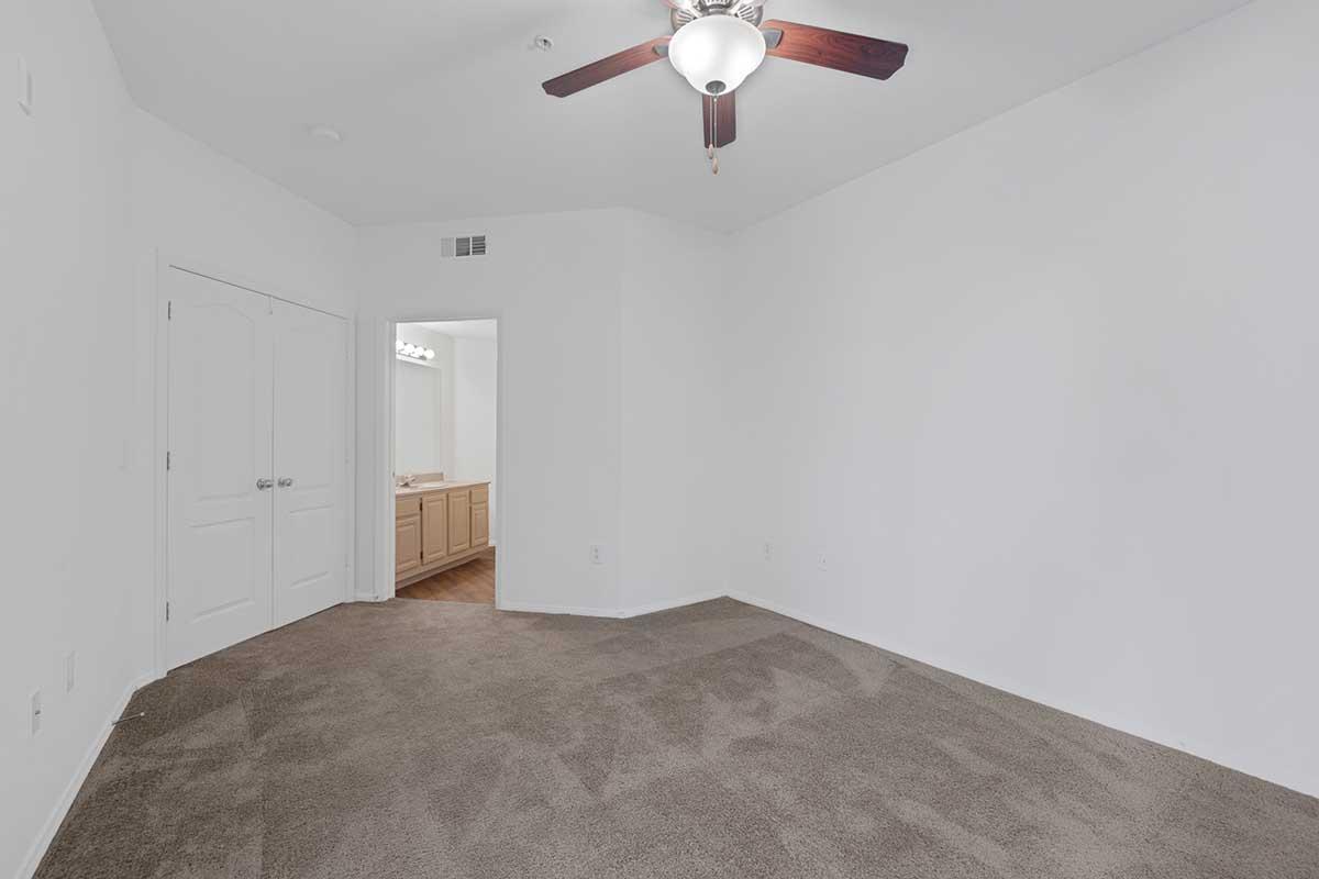 Noble Park Apartments Image 22