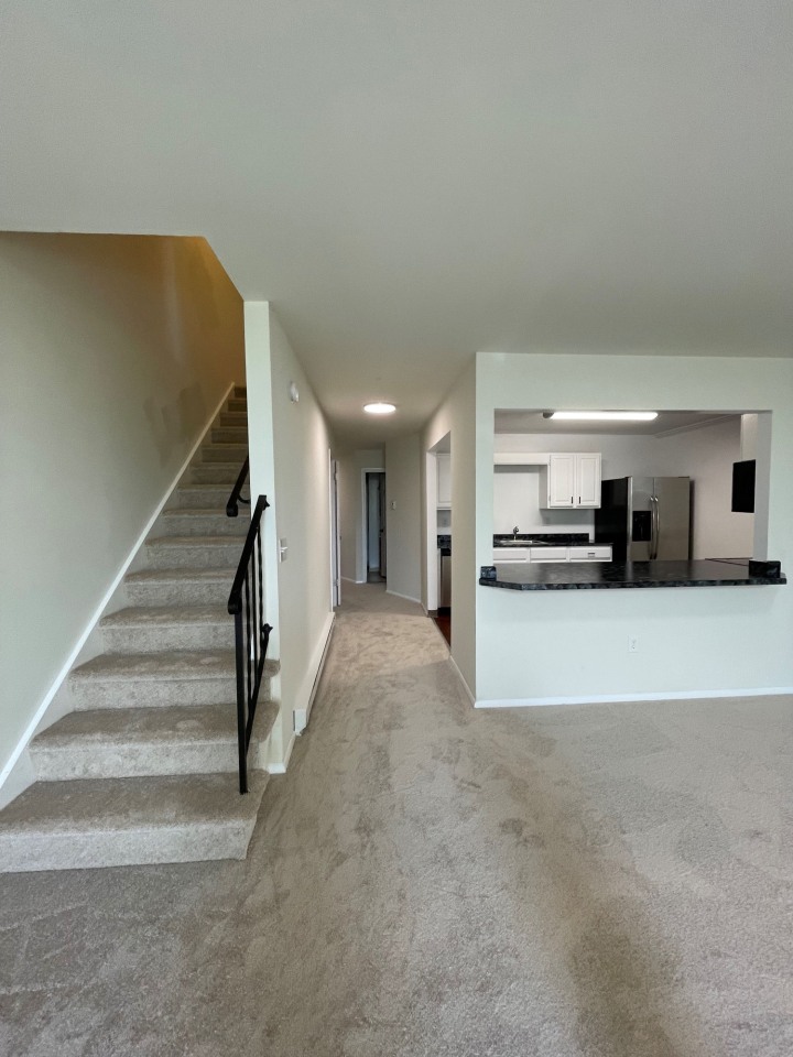 Skidmore Apartments Image 35