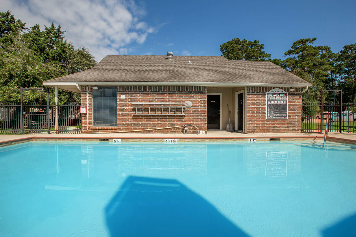 Pine Hills Image 18