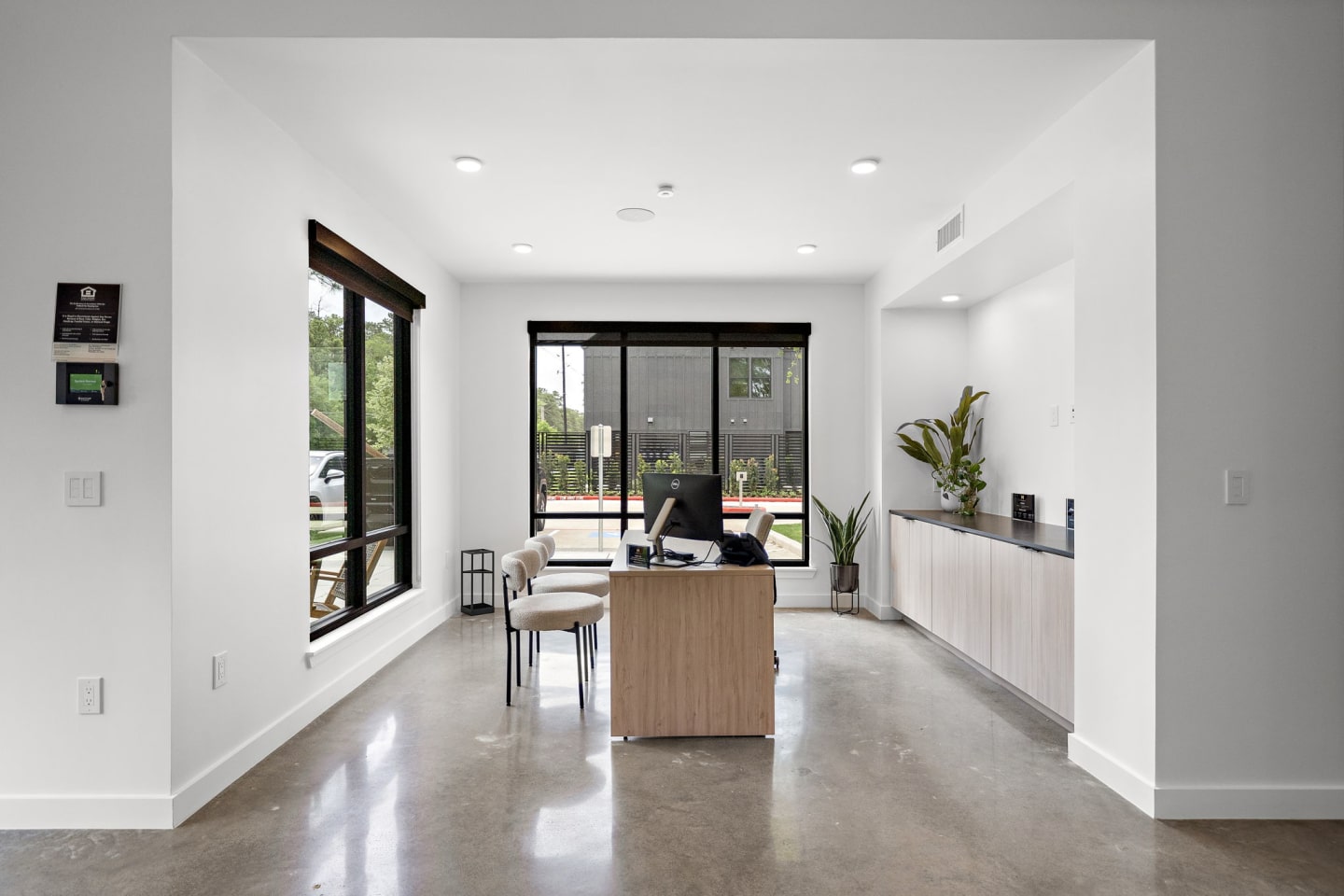 The Sylvan in the Woodlands Image 40