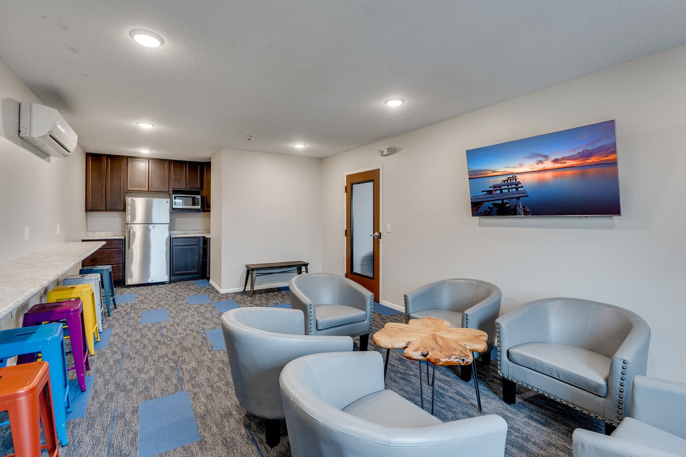 Aquila Park & Royal Park Apartments Image 16