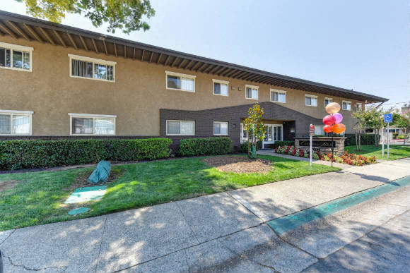 Olympus Park Apartment Homes Image 39