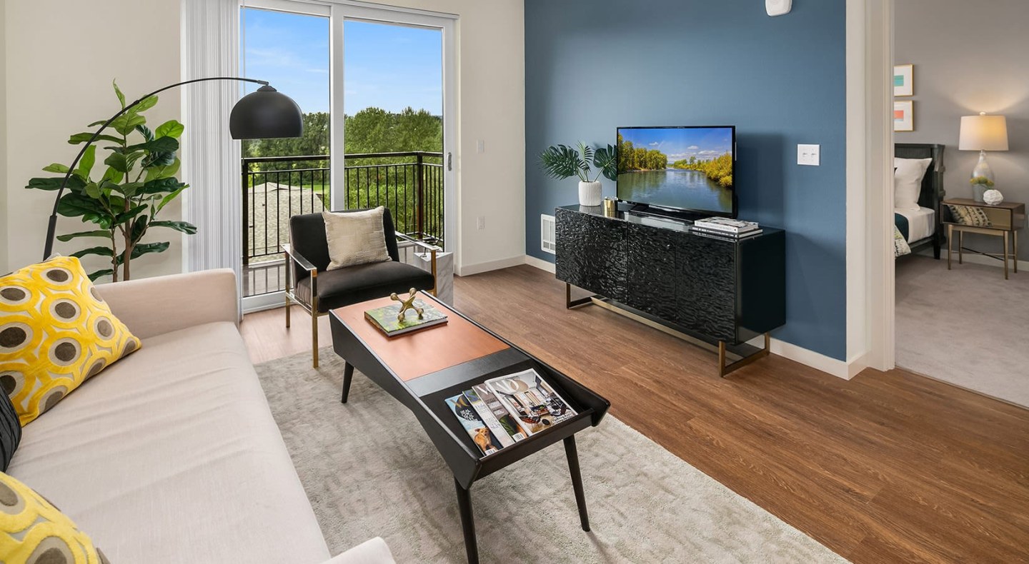The Bond Apartments Image 3