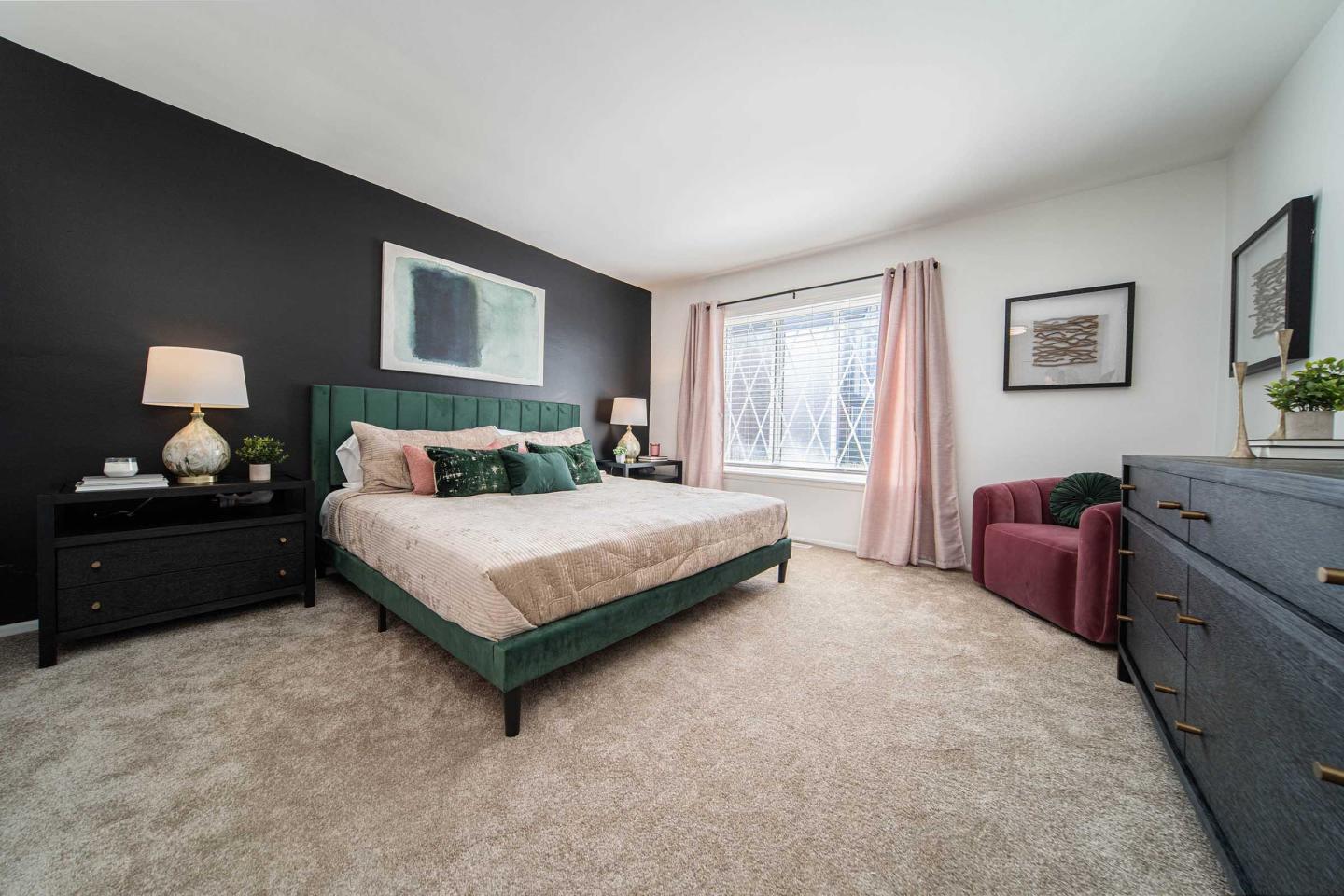 The Crossroads At Southfield Apartments Image 9