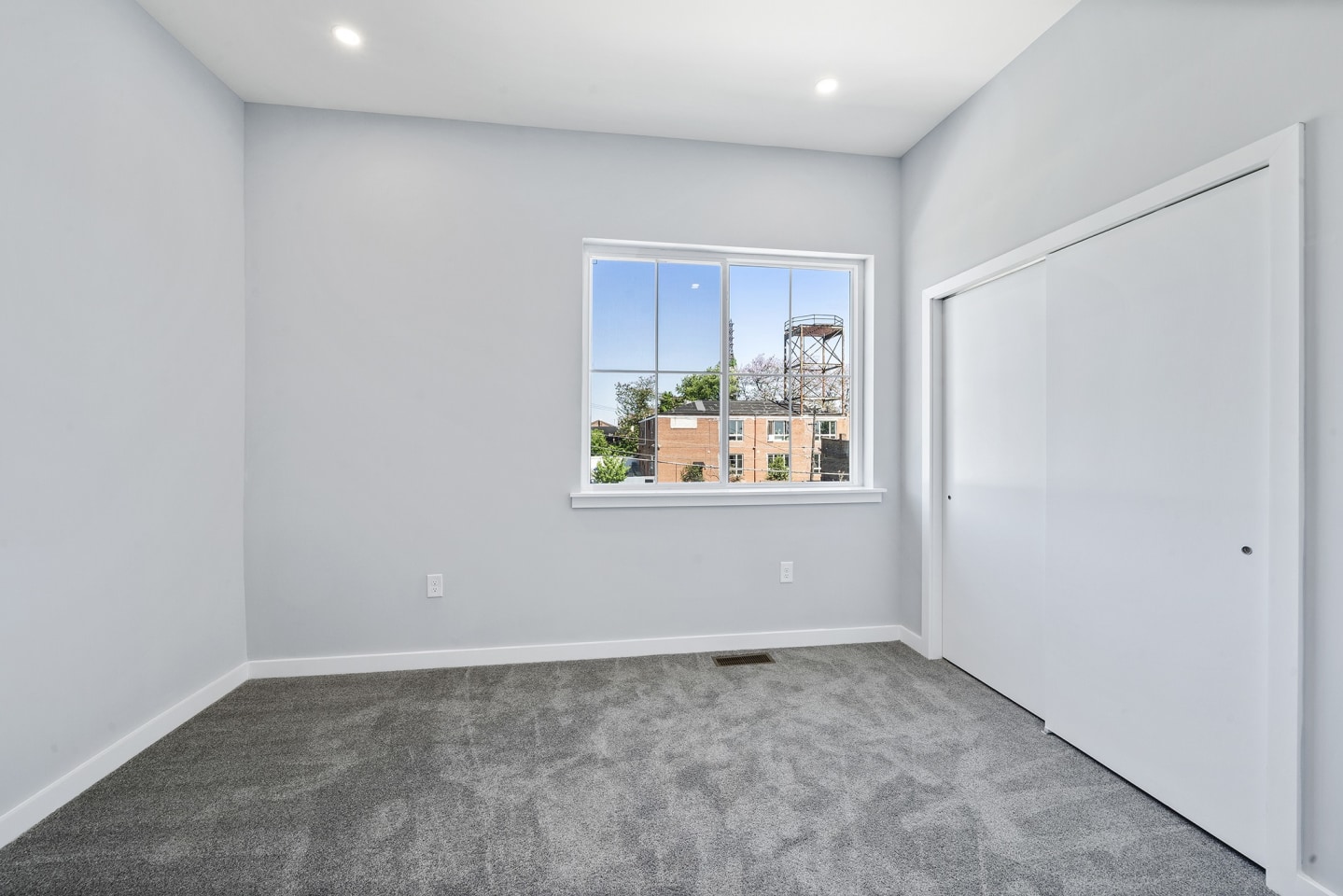 East Tioga Lofts Image 10